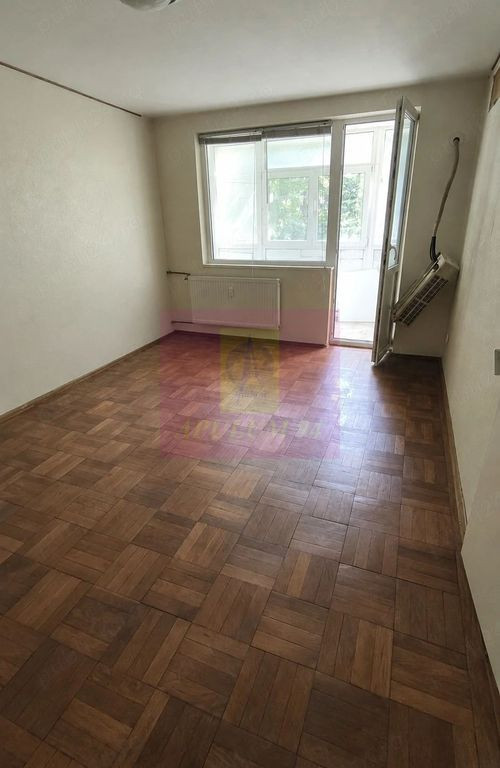 Ap. luminos de 2 camere la etj 1 - Zona Giurgiului