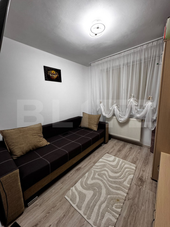 Apartament 2 camere, ultracentral, cu loc de parcare