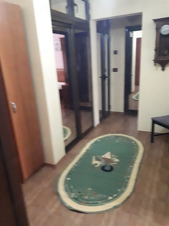 De închiriat apartament cu 2 camere, zona Doja, et. 1, 350 euro