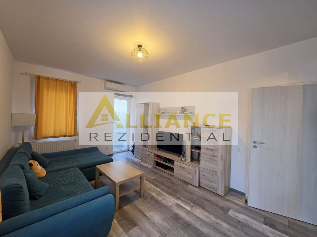 EXCLUSIVITATE | 2 camere decomandat + curte | Metrou Dimitrie Leonida