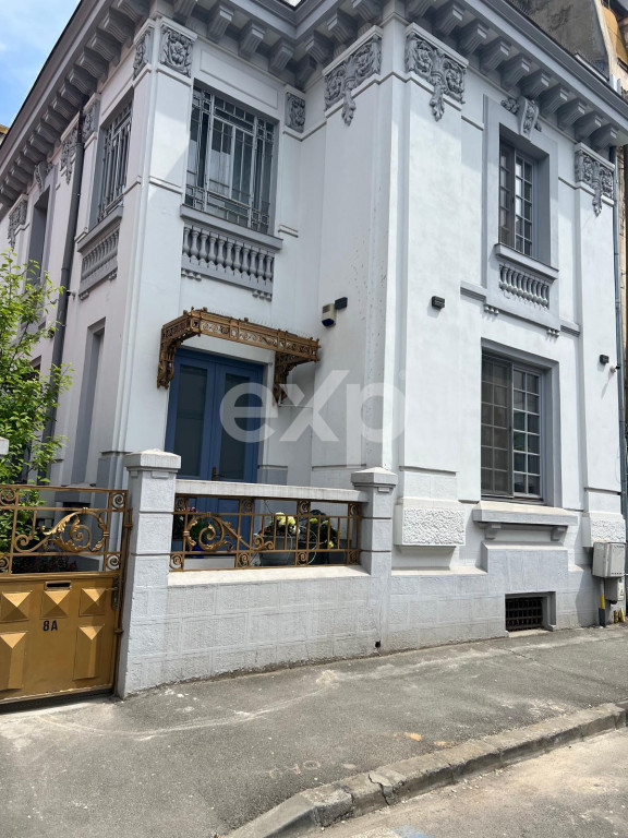 Vilă de închiriat cu 8 camere Dorobanti