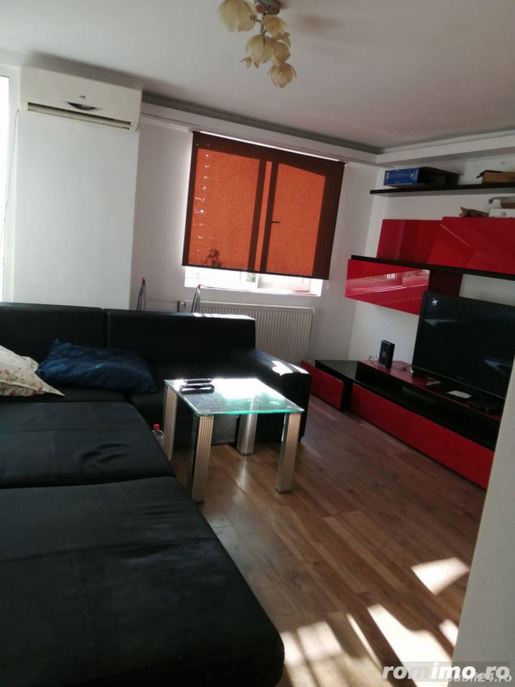 Garsoniera de inchiriat zona Complexului Studentesc cu central proprie
