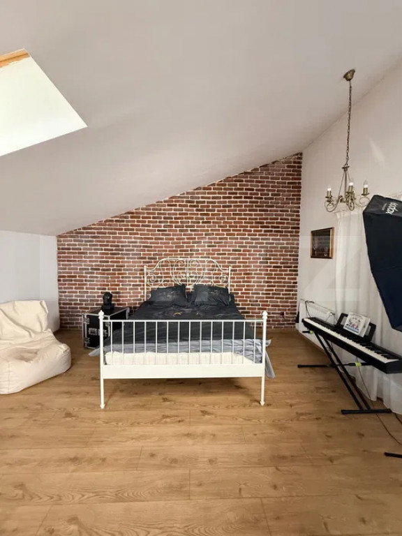 Apartament tip penthouse , terasa 15 mp, zona Porii