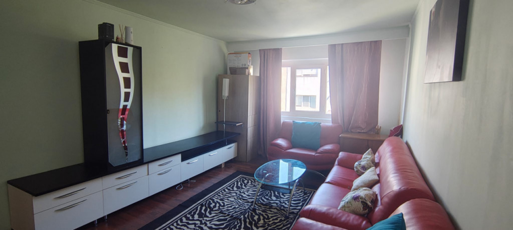 Apartamentul 2 camere, de inchiriat in zona DACIA - scoala S