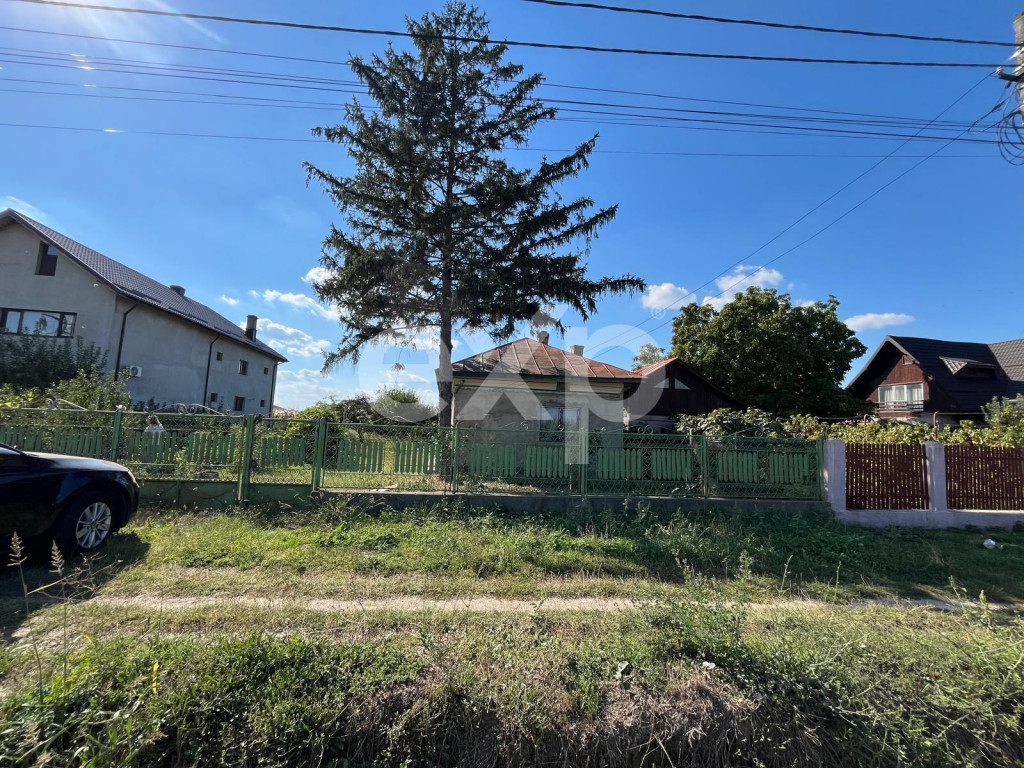 COMISION 0 Vanzare casa + teren 668 mp de renovat Greci Damb