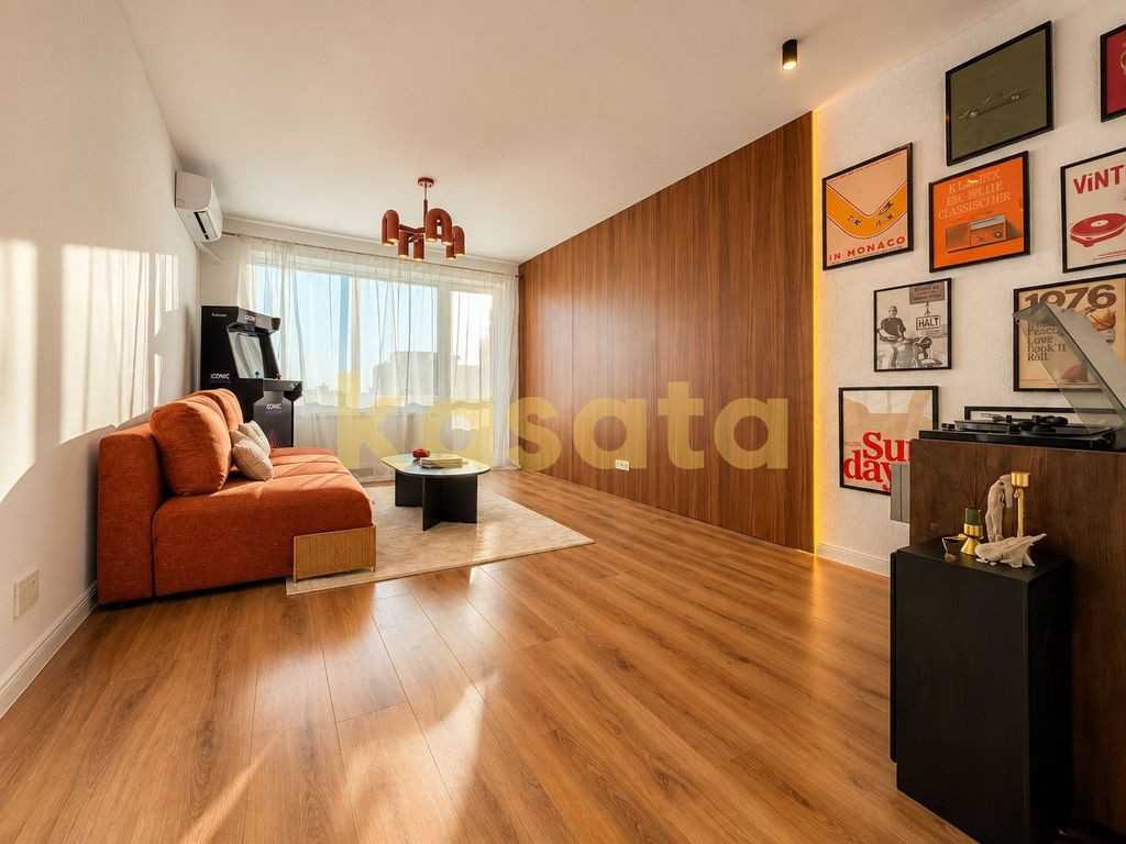 3 CAMERE | IANCULUI 72MP | METROU | RENOVAT | PANORAMA CASA POPORULUI