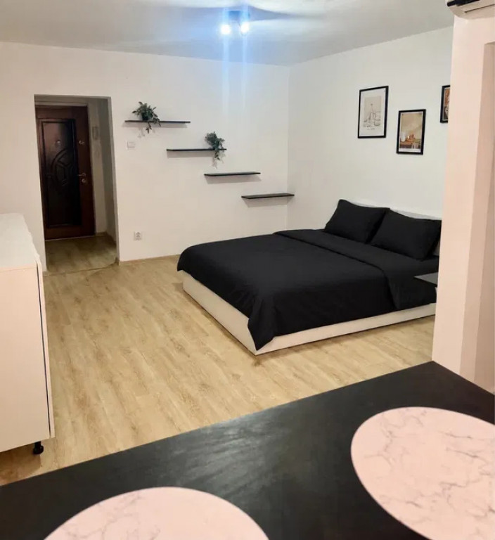 Garsoniera de vanzare, 31 mp, zona Brazda lui Novac