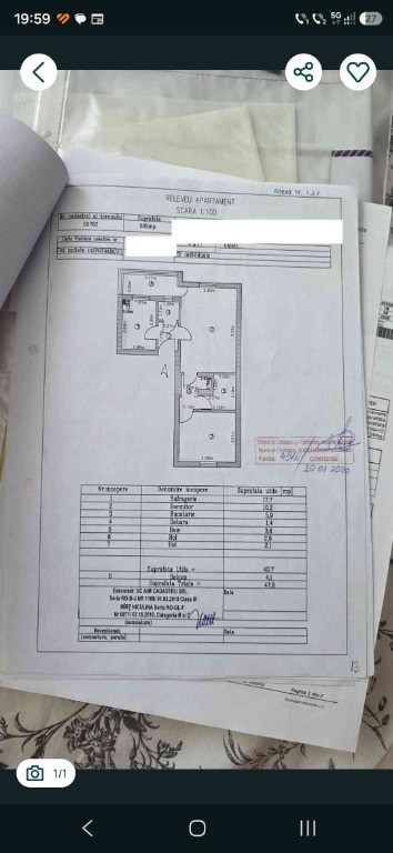 Vând apartament 2 camere semidecomandat in centru