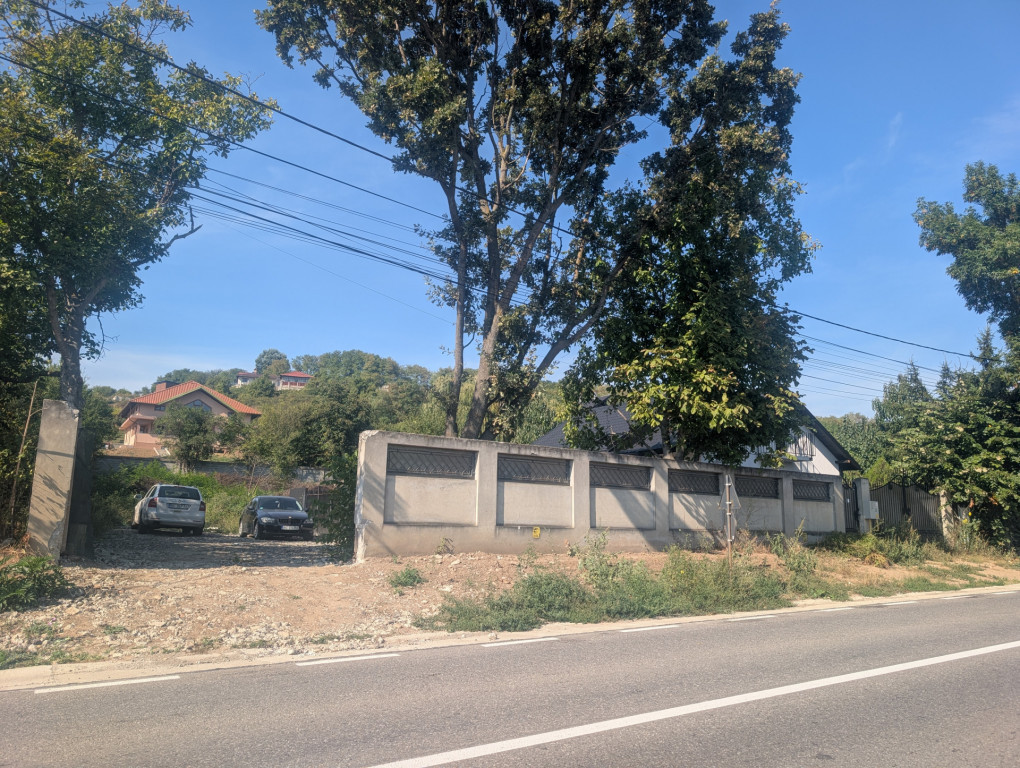 Teren intravilan Hemeiuș , loturi de casa, toate utilităț