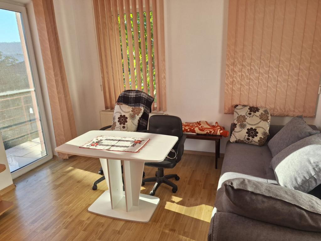Apartament 2 camere, 48 mp, Zona Tineretului, Floresti