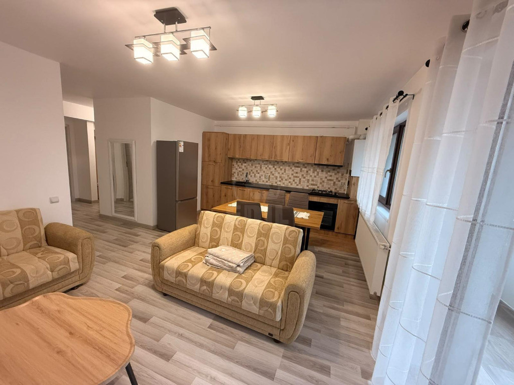Inchiriere Apartament 3 camere semidecomandat, 64 mp,Urusagului