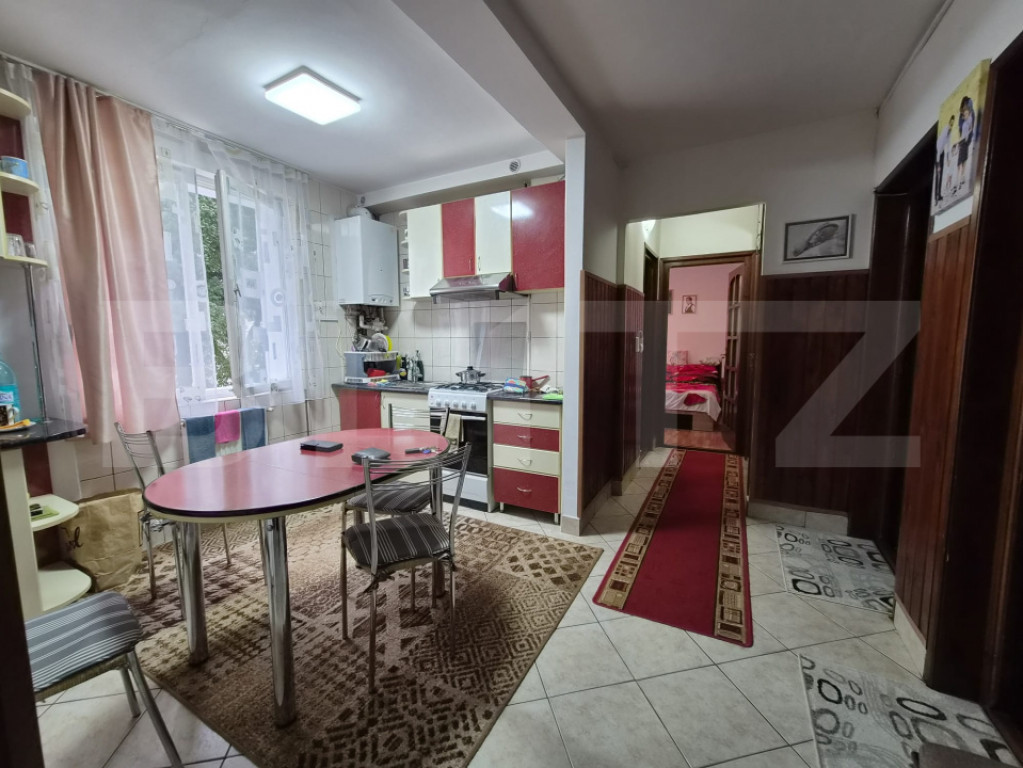 Apartament 3 camere, 66 mp, zona Dambu Pietros
