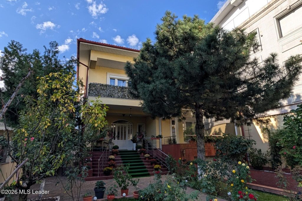 Doamna Ghica - Gherase 86, Vila Lux D+P+1, 413 mp utili, 560 mp teren