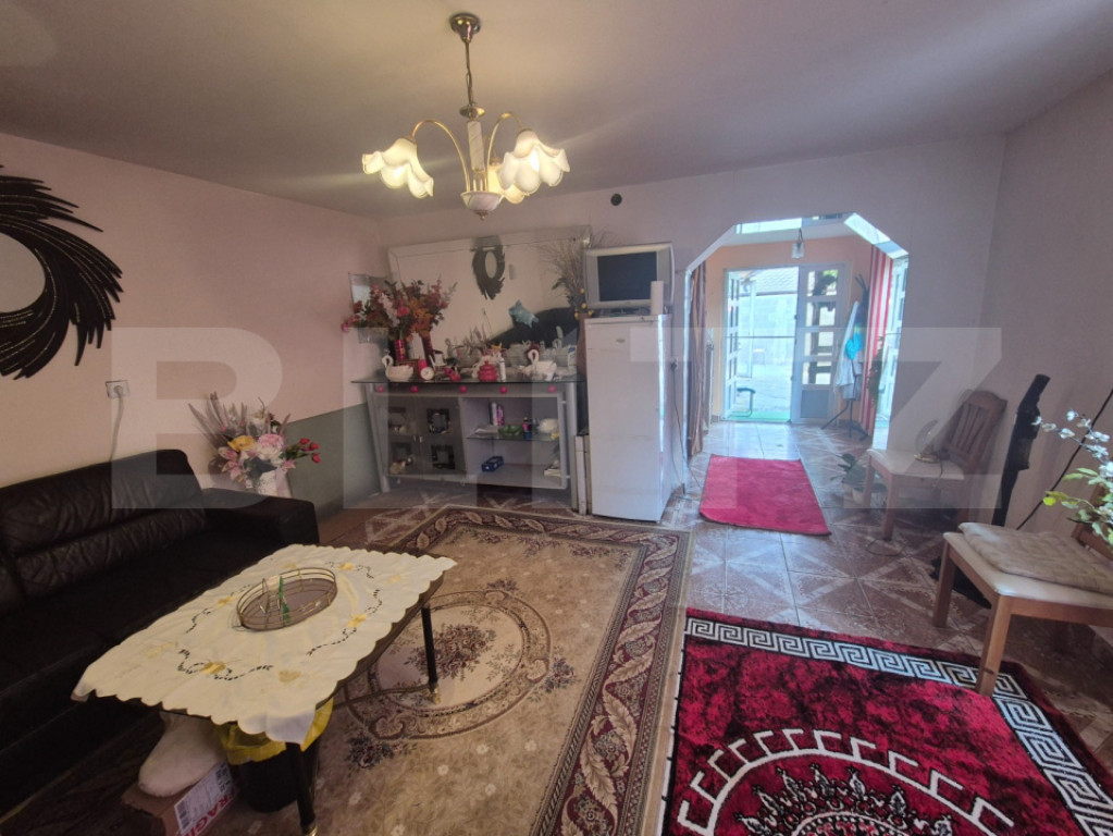 Casa de vanzare, 80 mp, zona Ocna Mures