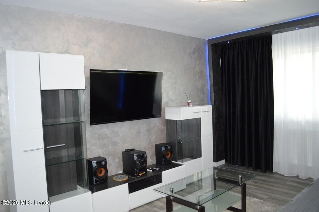 Nord - Apartament 3 Camere, 64 Mp