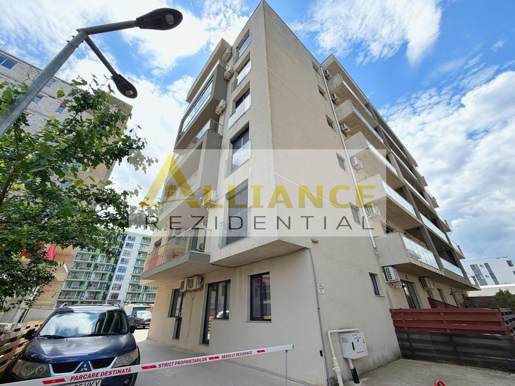 APARTAMENT DE ÎNCHIRIAT PE TERMEN LUNG – 550€ LUNĂ
