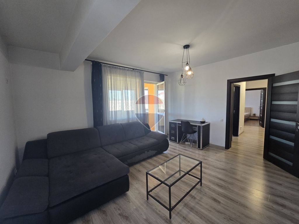 De Vanzare - Apartament Decomandat - Complex Rezidential