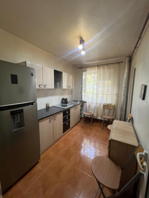 Apartament 2 camere Craiovita Noua zona Fortuna
