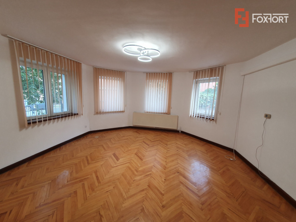 Casa de inchiriat 5 camere, ideal pentru birouri, zona Branc