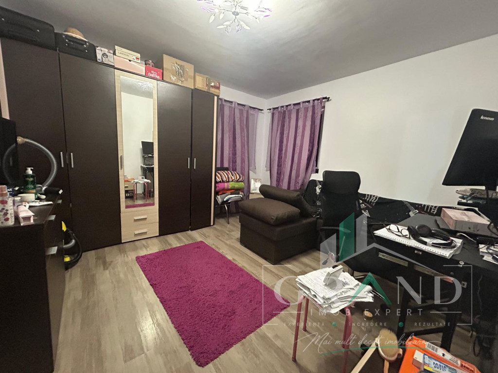 Apartament de vanzare 2 camere decomandate, Eroilor, Florest