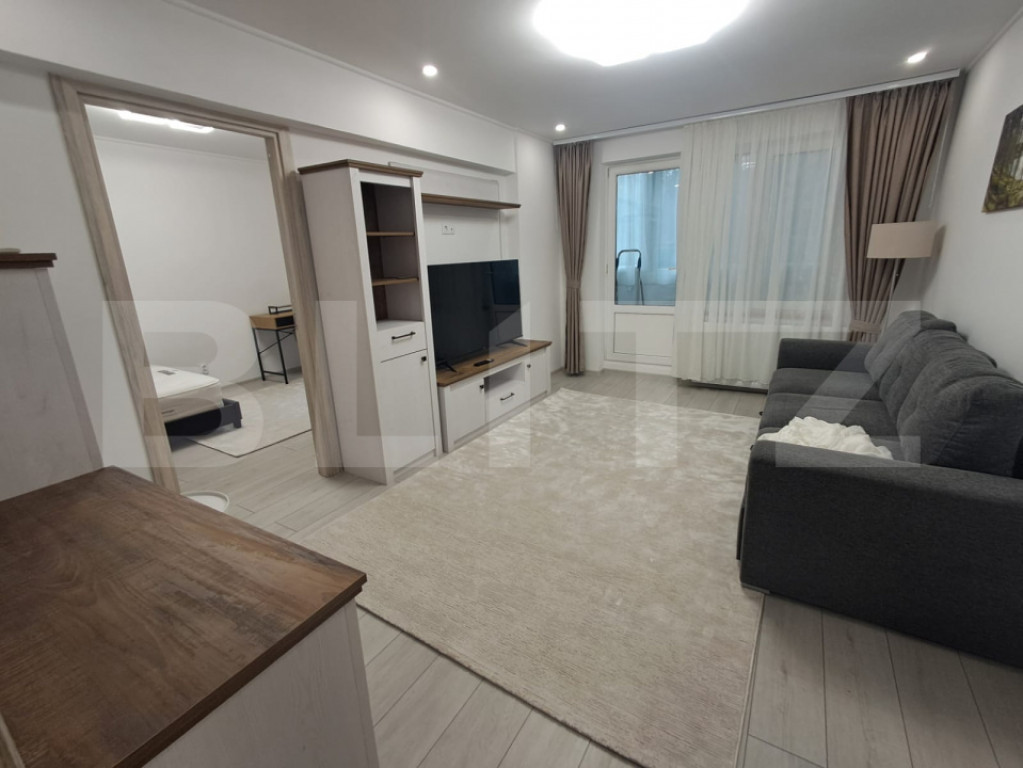 Apartament cu 3 camere de închiriat 68 mp