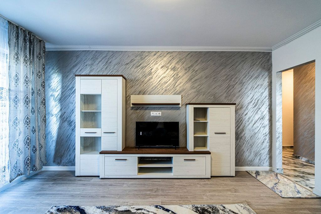 Militari - Preciziei, 2 camere, 62mp, mobilat utilat complet, 3/10, centrala, AC