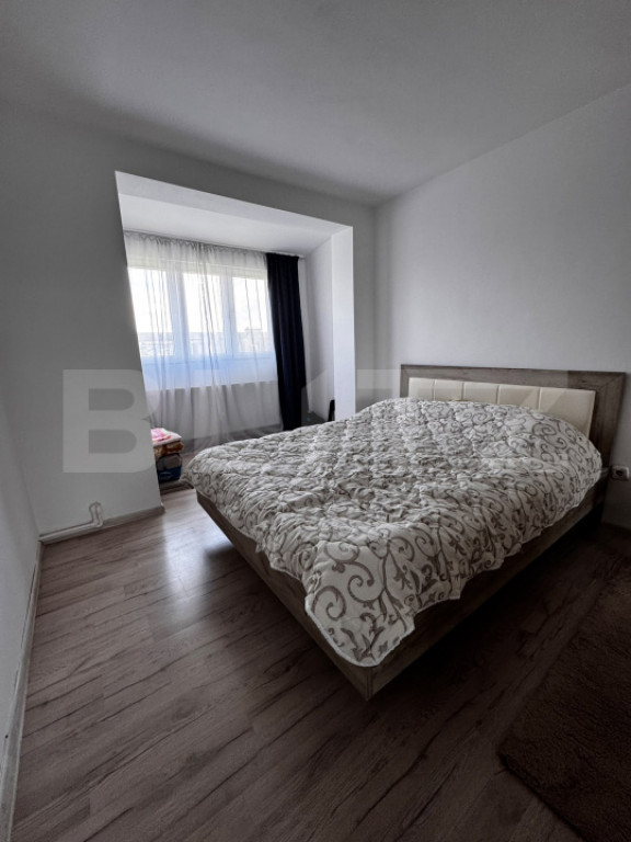 Apartament 2 camere, zona Micro 2, cu loc de parcare
