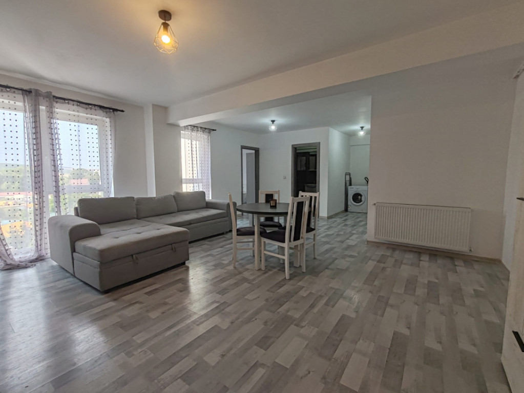Apartament 2 camere semidecomandat , 57.2 mp, Cluj, Zona Lom