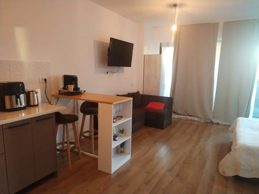 Apartament 2 Camere Decomandat, Bine Pozitionat, Mangalia