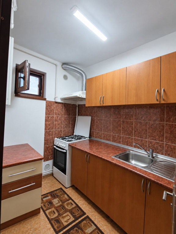 Garsoniera de vanzare, 33 mp, zona Garii
