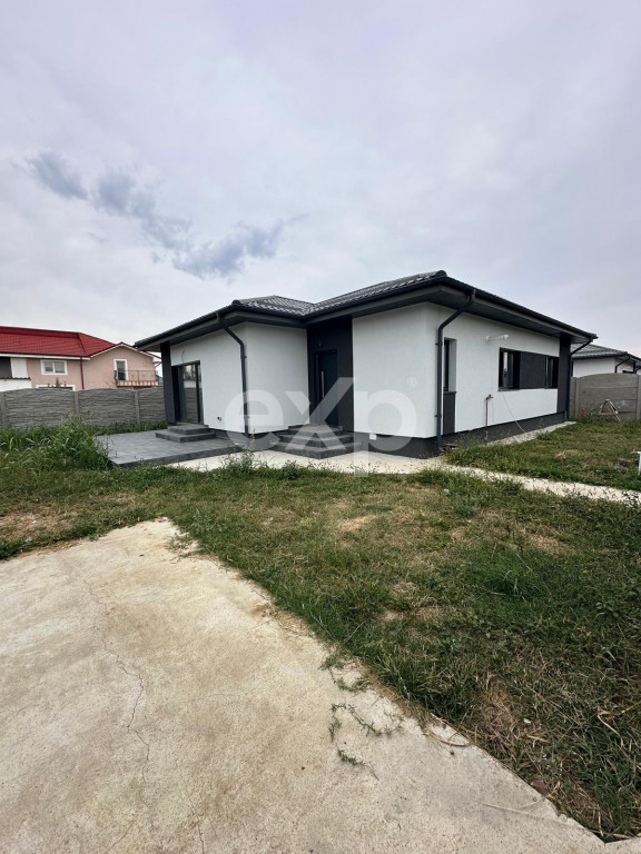 CASE INDIVIDUALE ÎN CLINCENI – CENTRAL, TOATE UTILITĂȚ