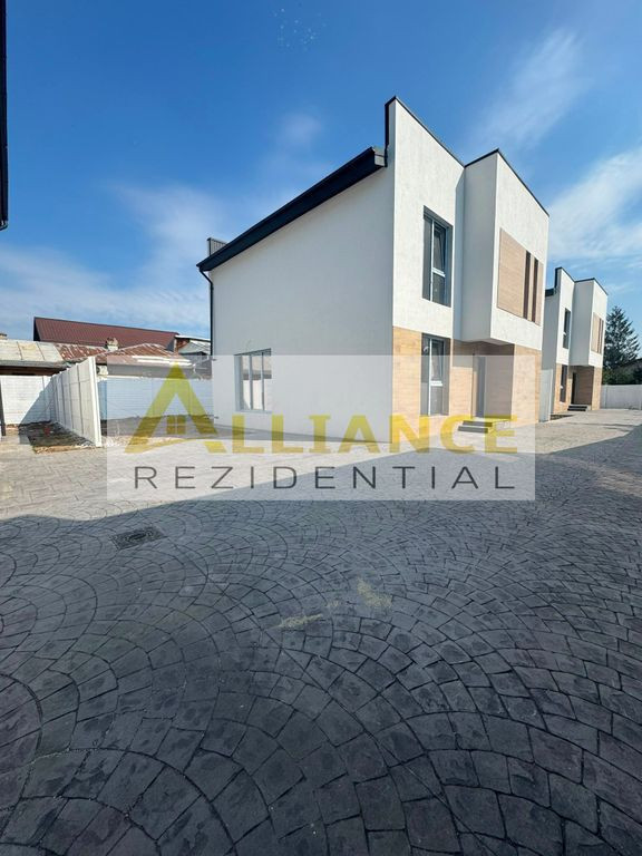 [S.OLTENITEI] Vila cu 5 camere + Terasa | 180 MPU - Teren...