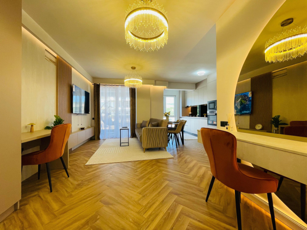 Apartament 3 camere 67 mp in Floresti zona Tineretului