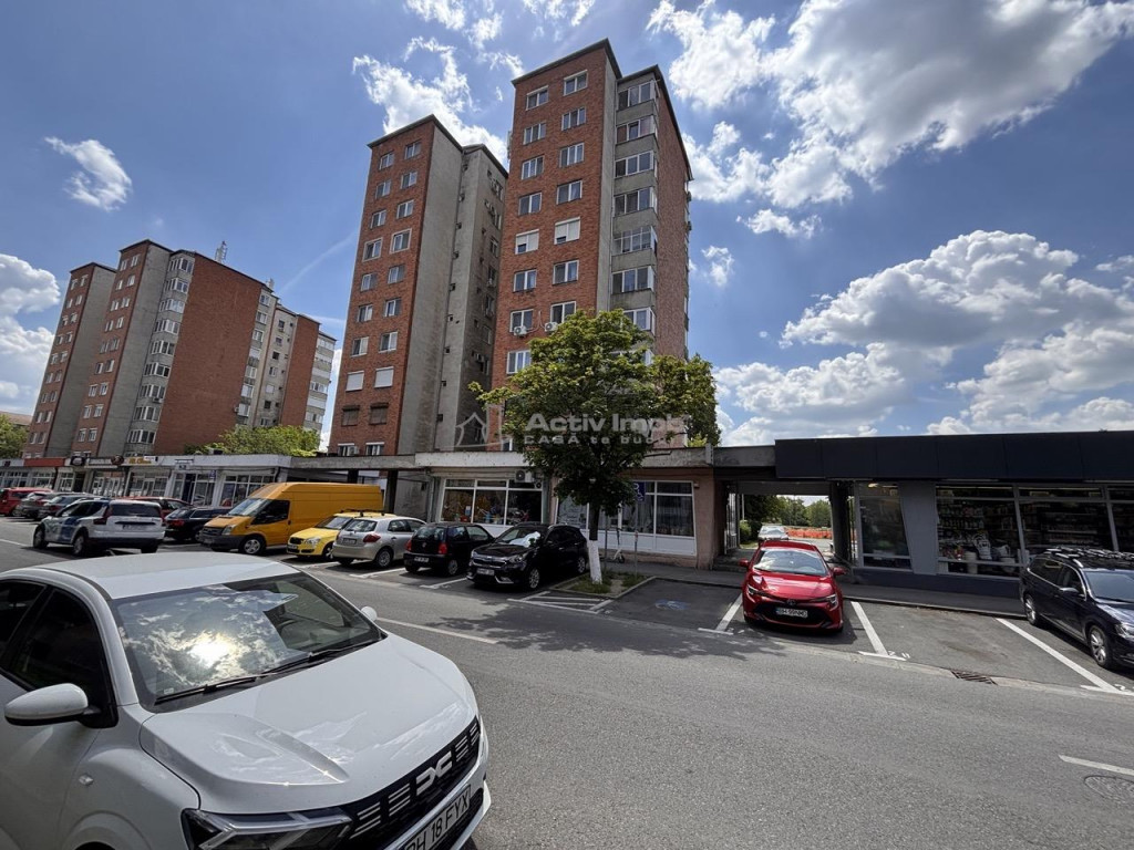 SPATIU COMERCIAL PREMIUM - locatie centrala, vizibilitate ex