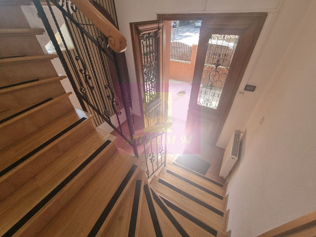 Vilă de închiriat în Aviației–Pipera | 4 niveluri | Se închiriază sepa