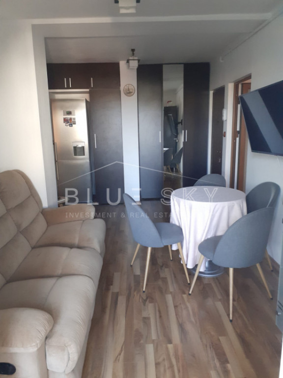 APARTAMENT CU 2 DORMITOARE – 490 € | INEL 2 – DEZROBIR