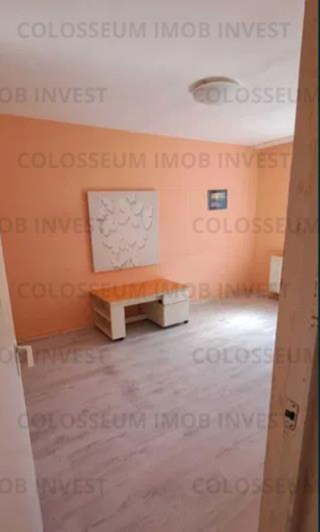 Apartament 3 camere | Decomandat | Etaj 1/4 | Zona Astra
