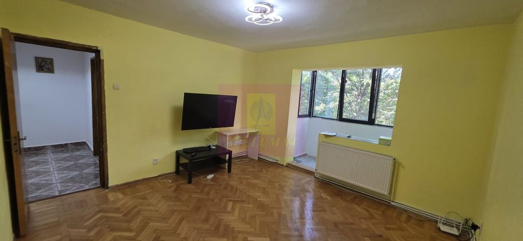 Apartament cu 2 camere de vanzare in Poiana Campina