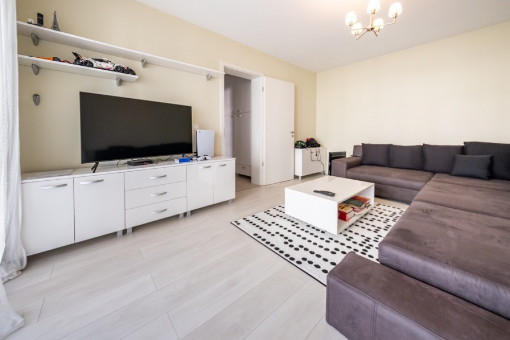 Apartament 2 camere de închiriat – direct proprietar Kasper Coresi