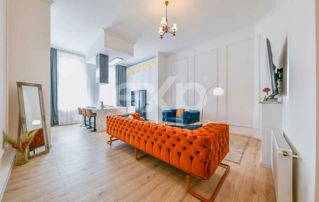 Apartament cu 3 camere | Ultracentral | Parcare in curte