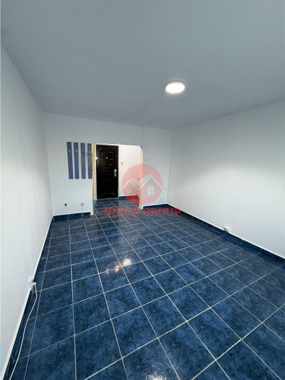 Garsoniera de , Zona Poarta 6, Recent Renovata