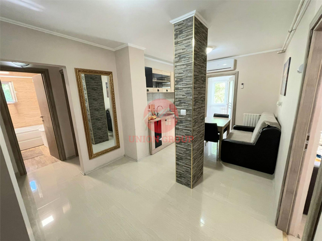 Apartament 2 Camere, Decomandat, Faleza Nord