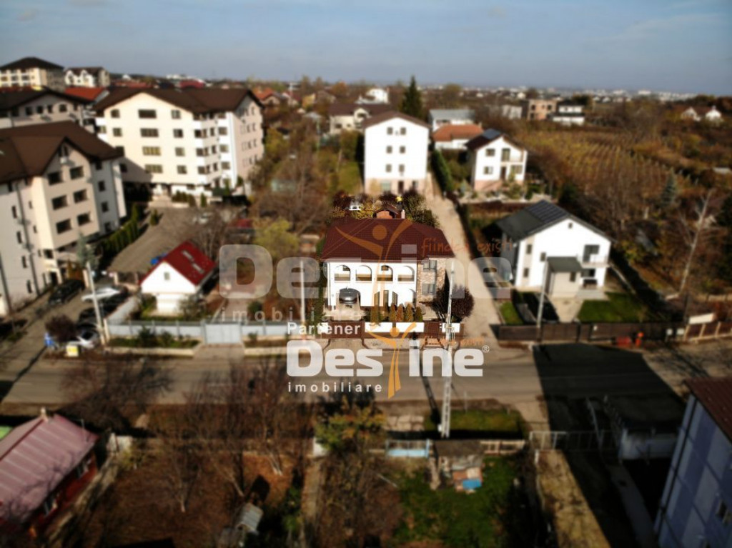 Comision 0% Casă individuală stil grecesc 5 camere S+P+1+pod, 200 mp