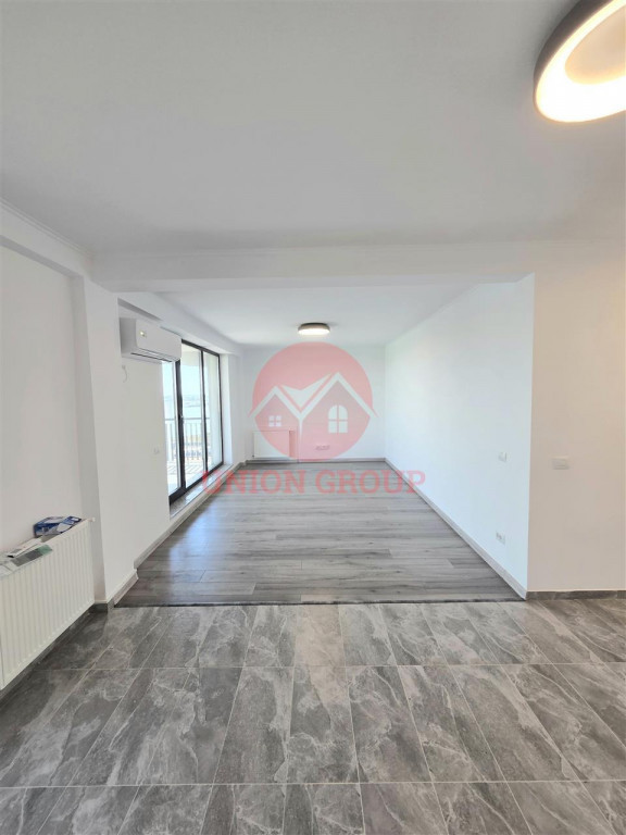 Apartament La Cheie in Complex Rezidential pe Lacul Siutghio