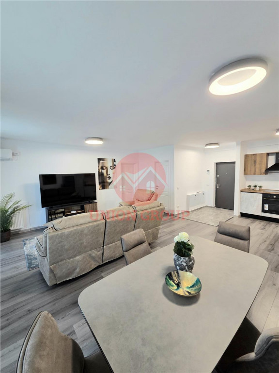 Apartament La Cheie in Complex Rezidential pe Lacul Siutghio
