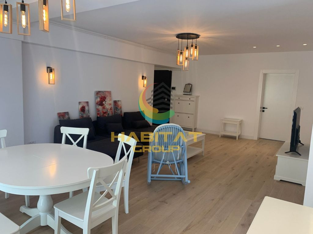 Apartament 3 Camere, Victoriei, 108 mp