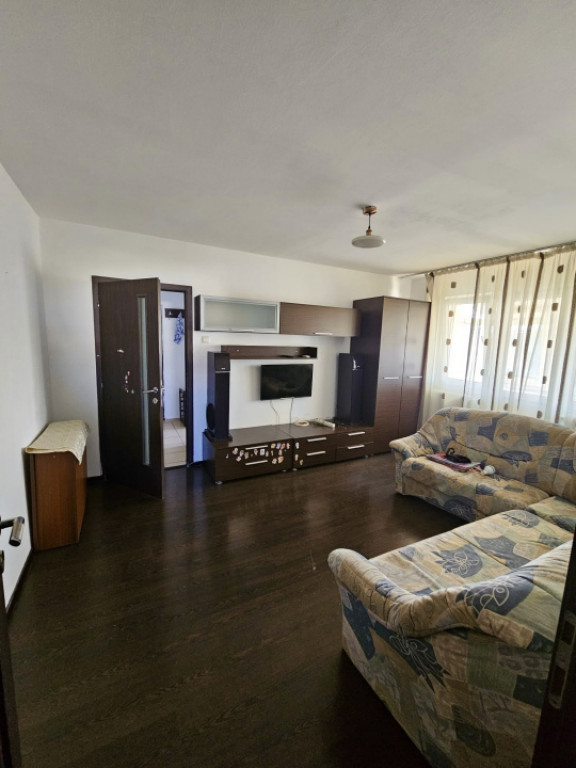 Apartament de vanzare, 45 mp, zona Craiovita Noua - Segarcea
