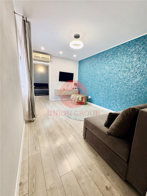 Apartament 2 Camere Semidecomandat de #206;nchiriat Faleza N