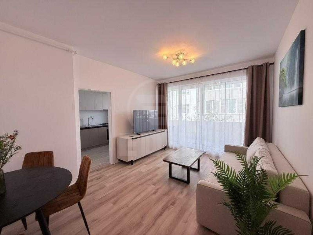 Apartament modern de închiriat în Florești – zona Cetății