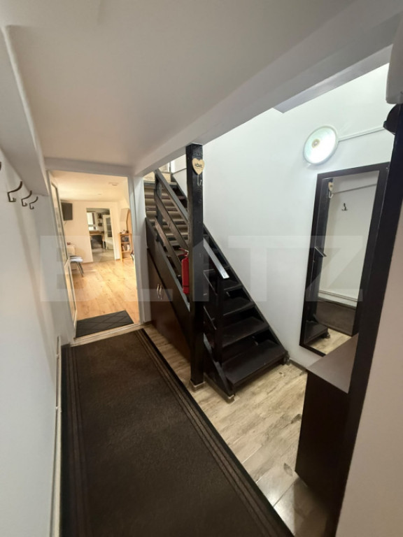 Apartament la casa, 110 mp, 3 camere, zona Centrala
